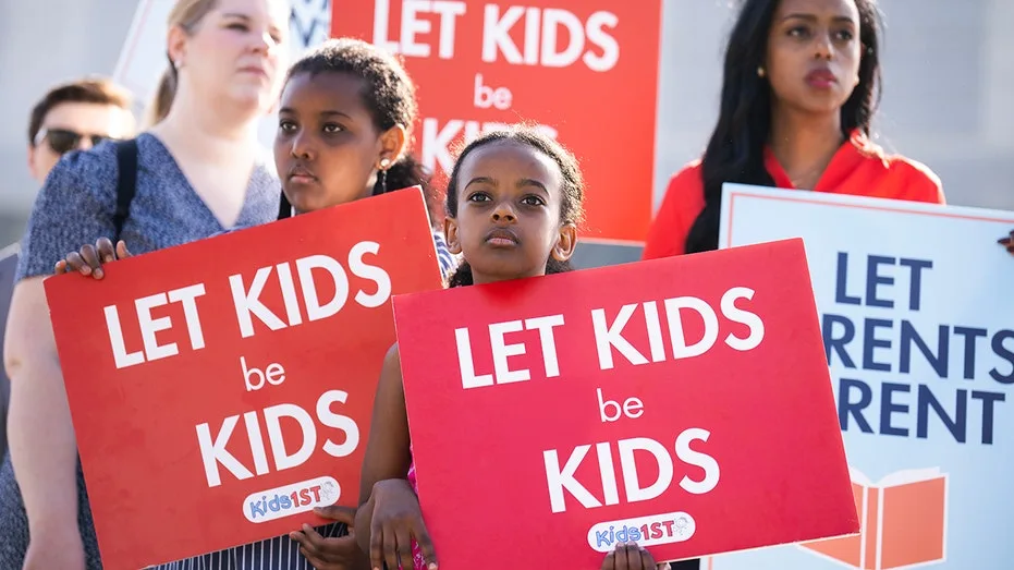 New Jersey School District Faces Lawsuit Over Policy Concealing Student Gender Transitions from Parents