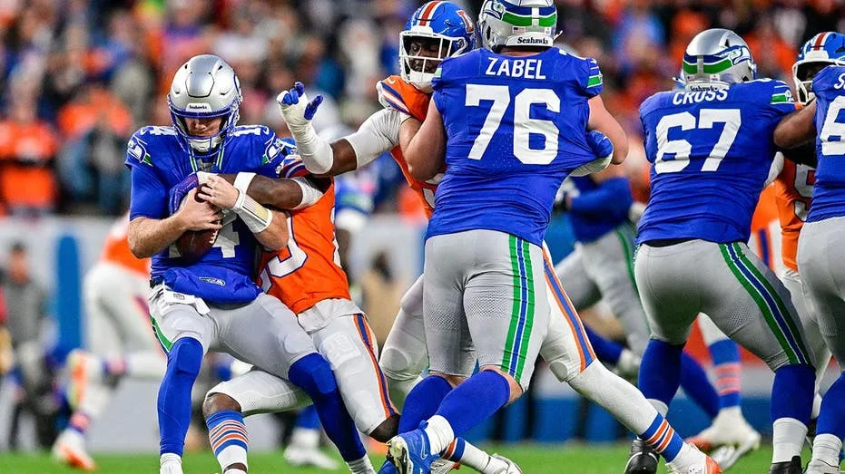 Denver Broncos Secure Overtime Victory Against Seattle Seahawks Despite Offensive Struggles